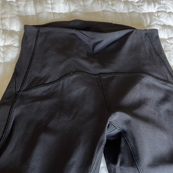 Lululemon crop leggings. - Picture 3 of 6